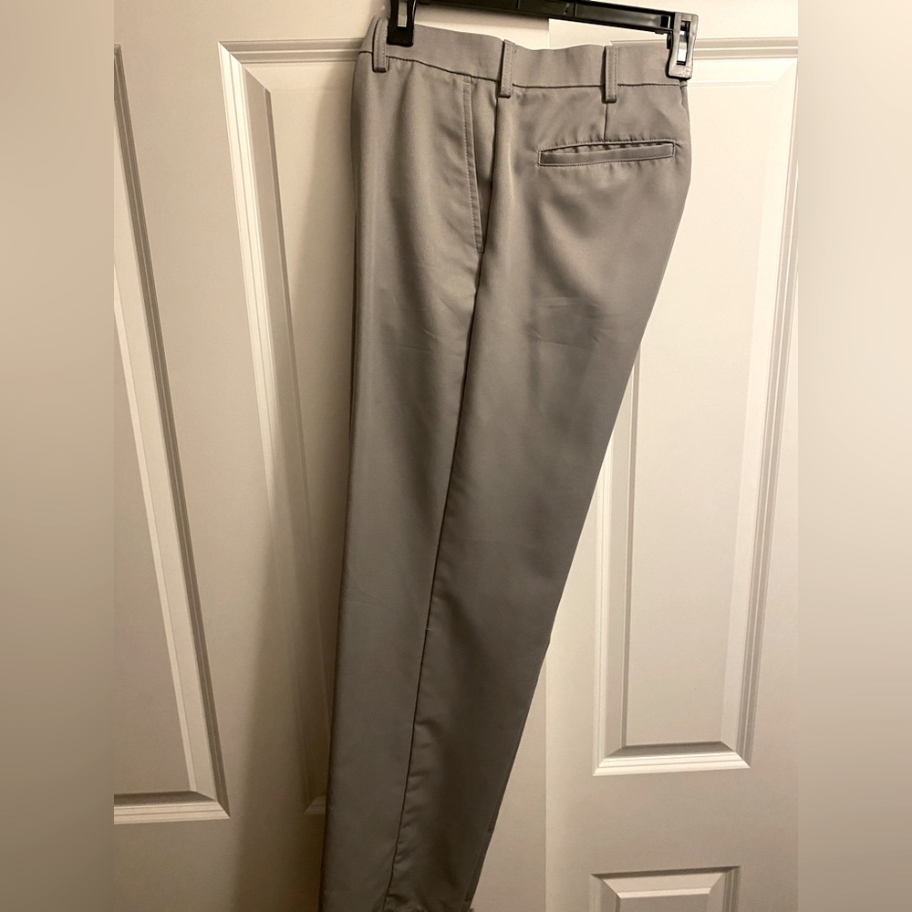 IZOD Golf pants - Size: 33 x 32